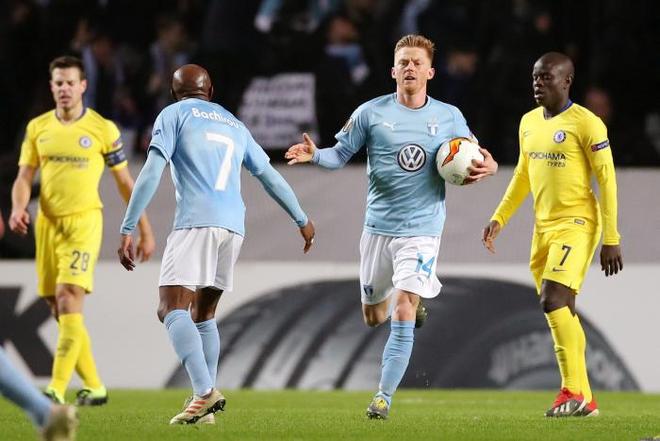 门前嗅觉敏 门前嗅觉敏