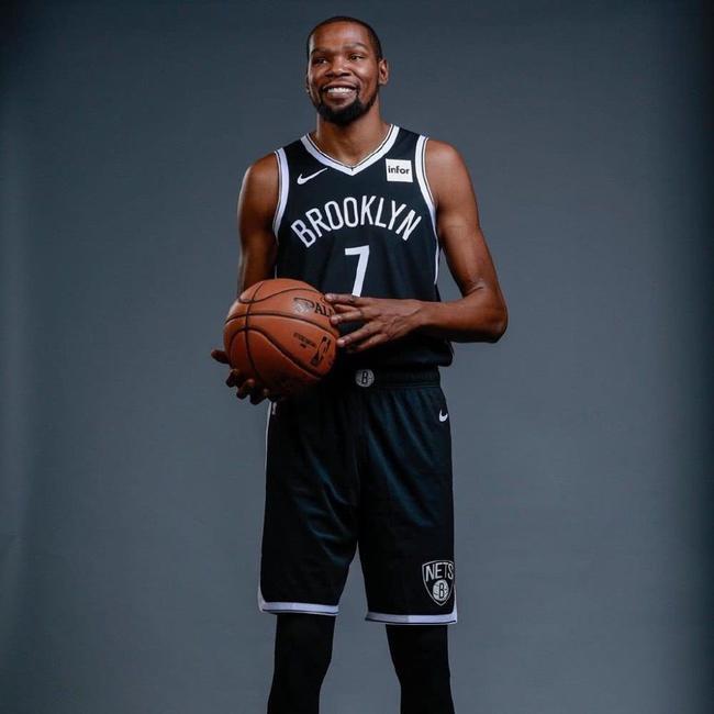 她的表现早 她的表现早