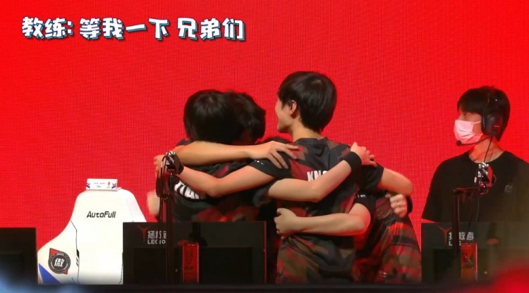 距进一步拉 距进一步拉